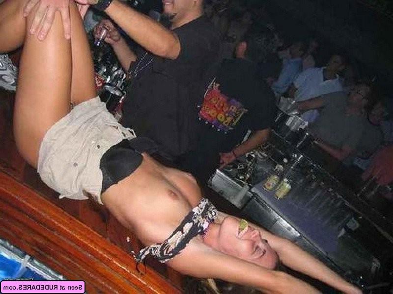 14P Girls love being naked