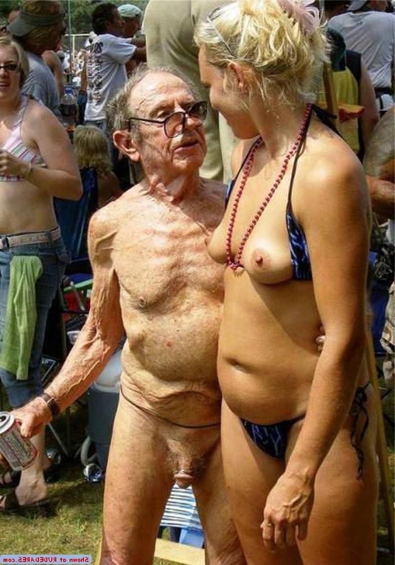 15P Outdoor nudity