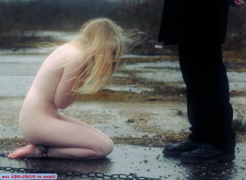15P Outdoor nudity