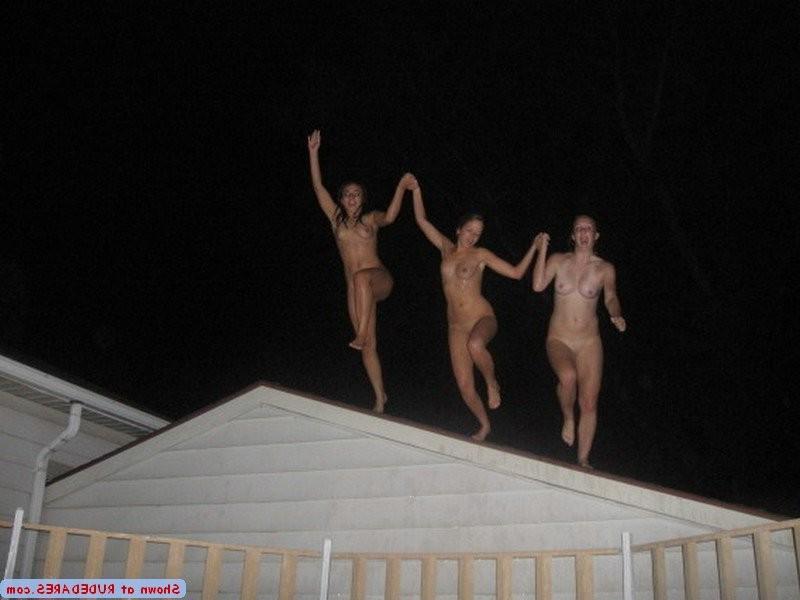 14P Revealing in public