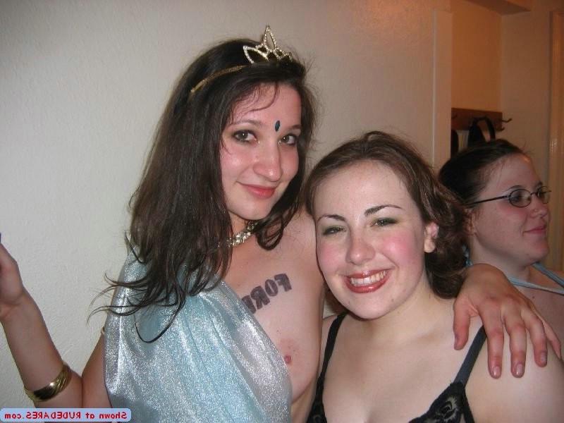 10P Nipslip oops