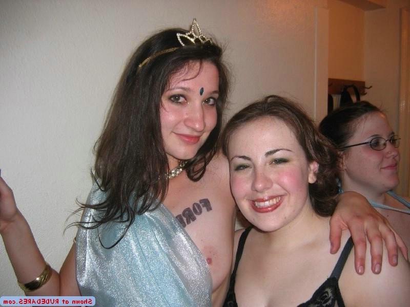 10P Nipslip oops