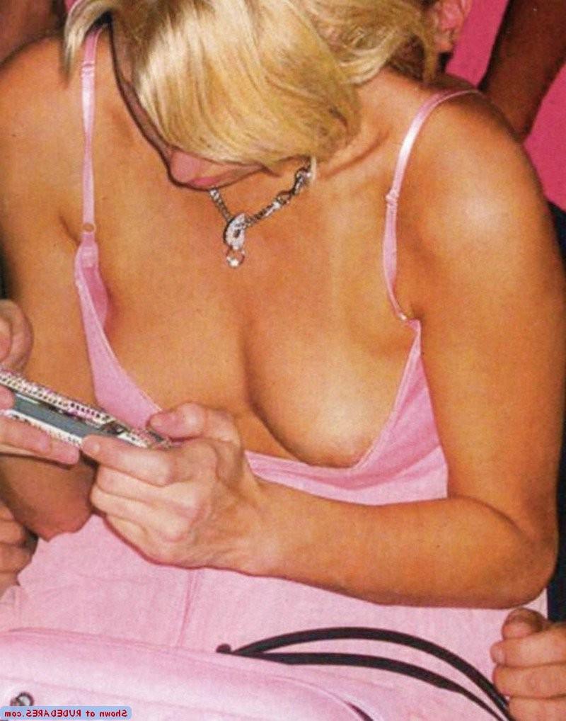 15P Huge nipslips