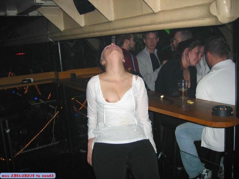 15P Boob downblouse