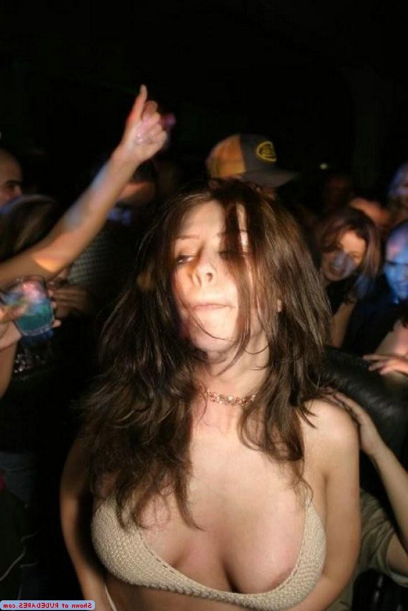 15P Nipples set free