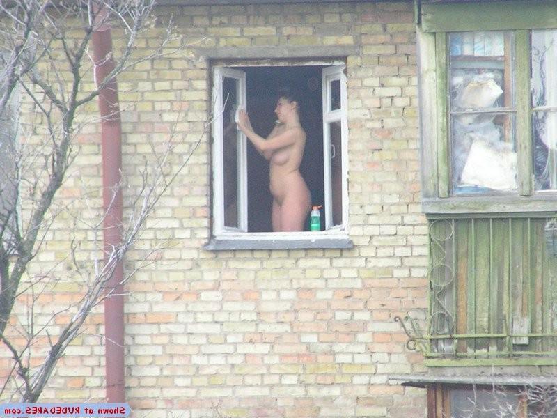 15P Genuine amateur girls caught naked
