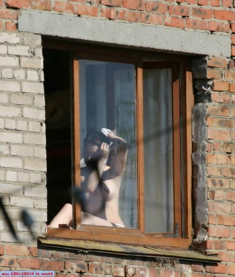 15P Genuine amateur girls caught naked