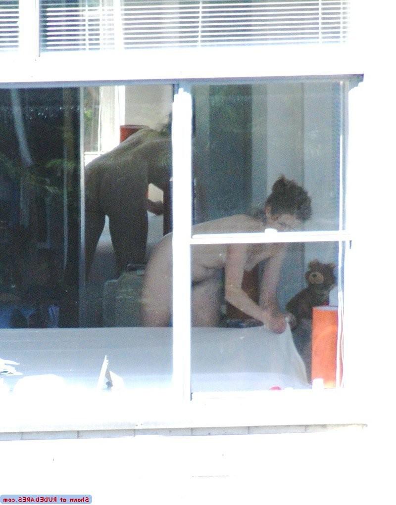 13P Candid exposure caught on camera