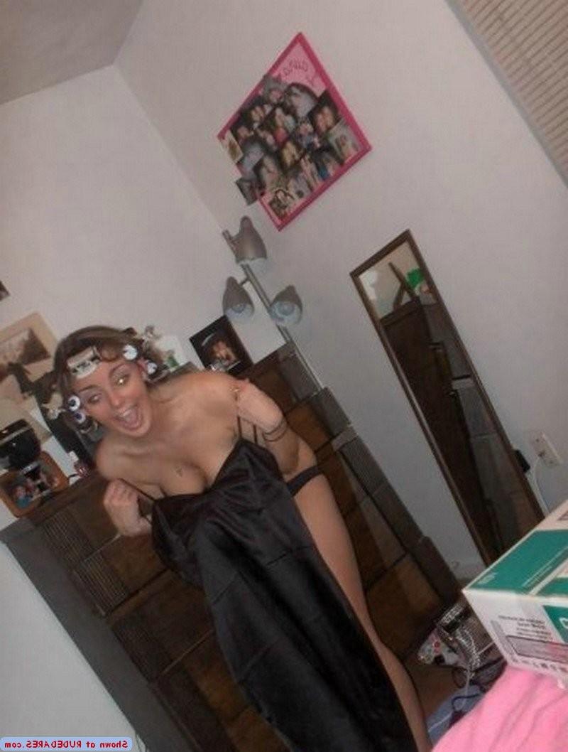 15P Unintended exhibitionism