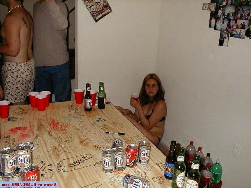 15P Embarrassed at being seen naked