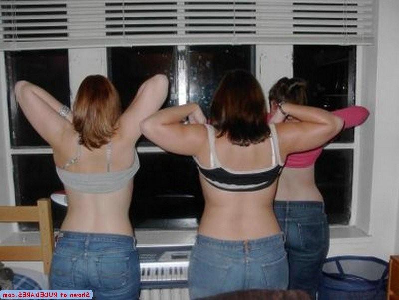 15P Exposed naked girlfriends