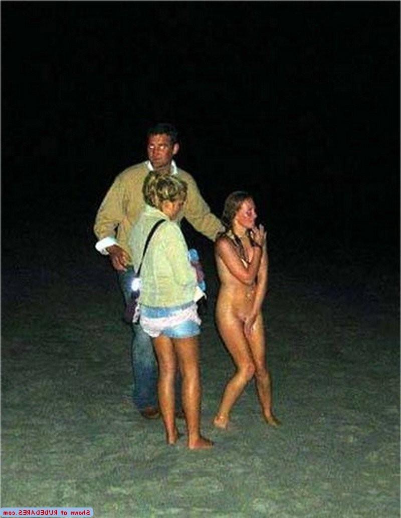15P Where are her clothes