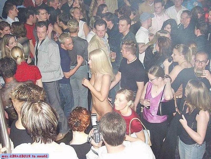 14P Caught while totally naked