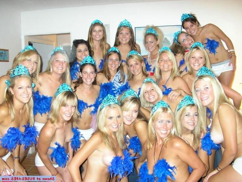 15P Girlfriends showing more than they wished