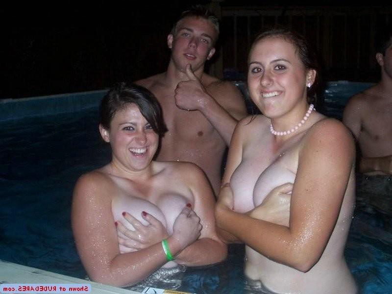 15P Real girlfriends caught naked