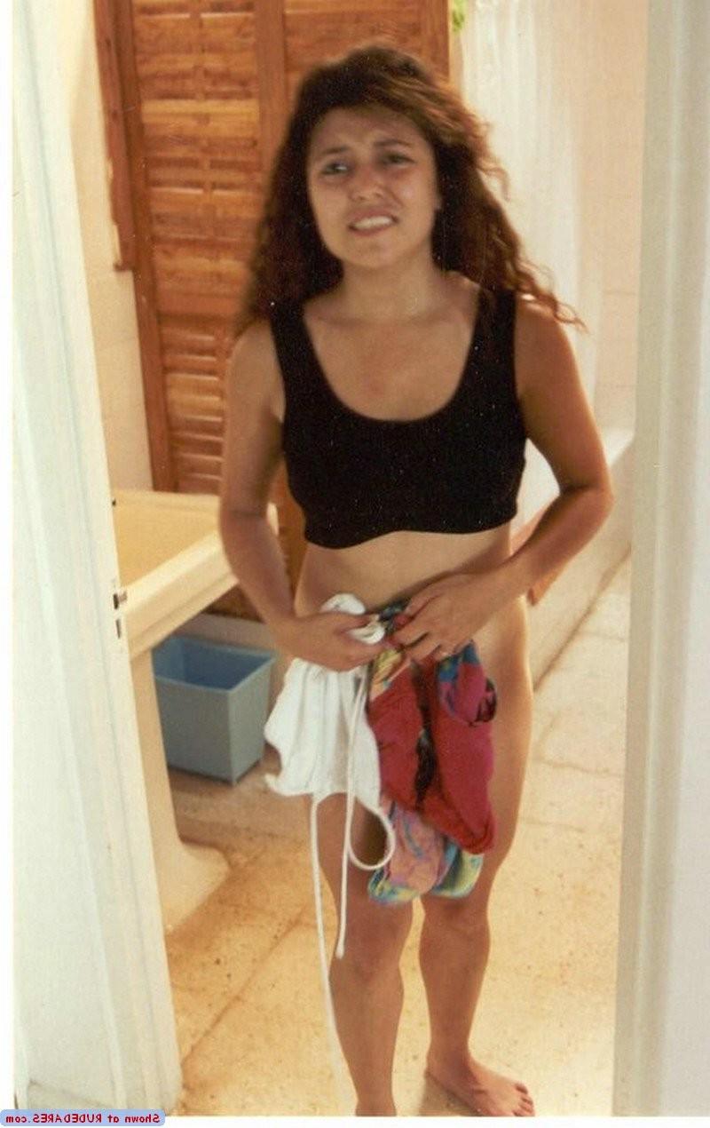 15P Real girlfriends caught naked
