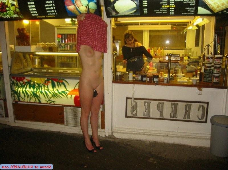 15P Amateur girls naked where they shouldnt be