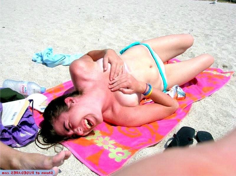 15P Girlfriends in a state of undress
