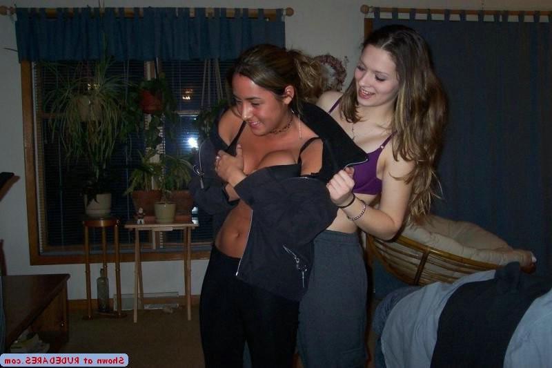 15P Girlfriends in a state of undress