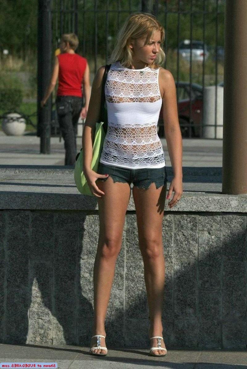 15P Boobs popping out everywhere