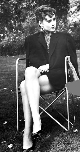 25P I love masturbating to Audrey Hepburn part 2