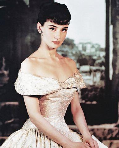 25P I love masturbating to Audrey Hepburn part 2