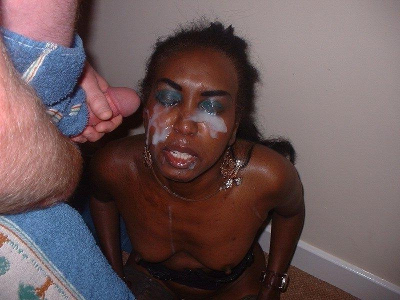 15P Ebony teen gfs posing for cell phone pics