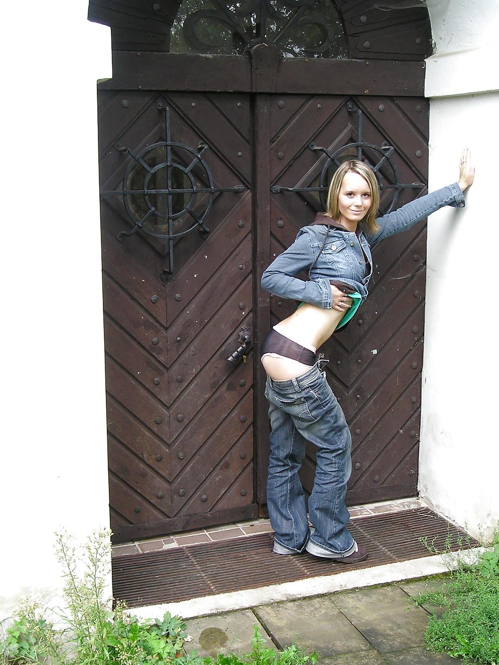 24P GERMAN TEEN - OUTDOOR