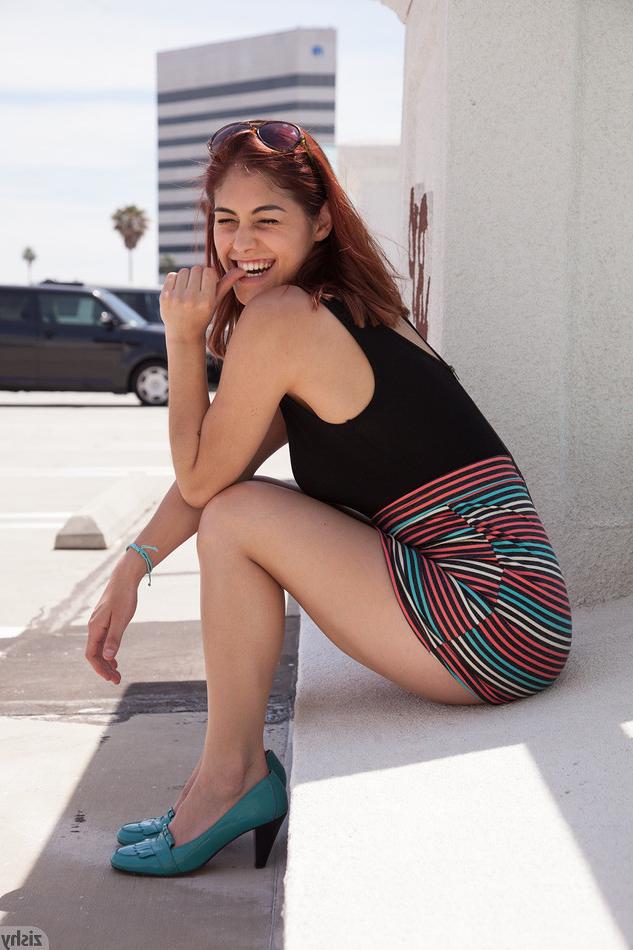 16P Cute teaseing teen girls