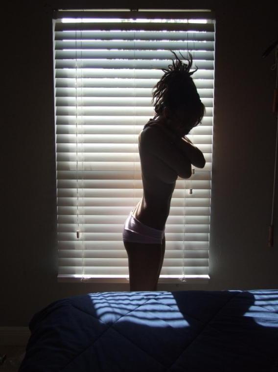 15P These ebony teen girlfriends posing and naked