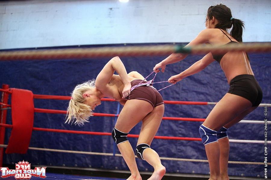 16P Ally and Melane amateur lesbians girls in catfight and shower
