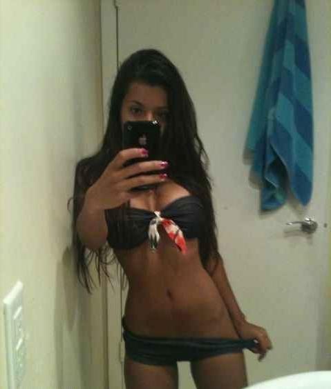 16P Self shot gfs are posing for cell phone camera gallery 7