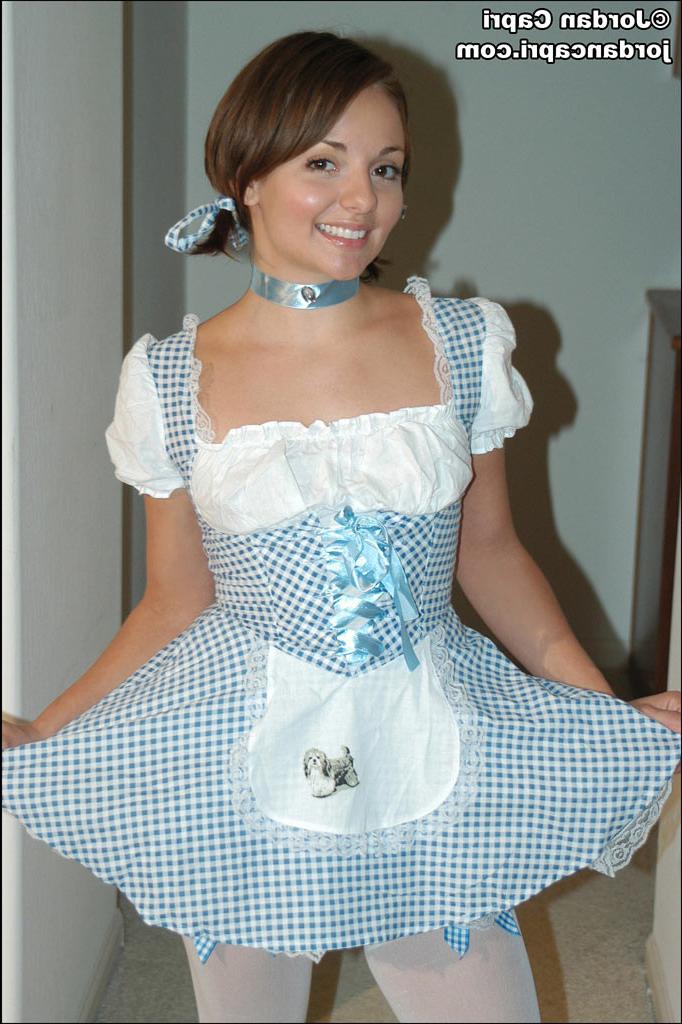 15P Jordan Capri is the cutest petite teen you are ever going to find on the interne