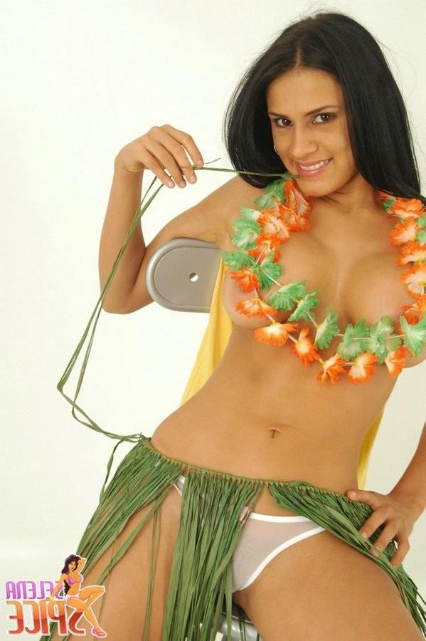 14P Selena removes her grass skirt