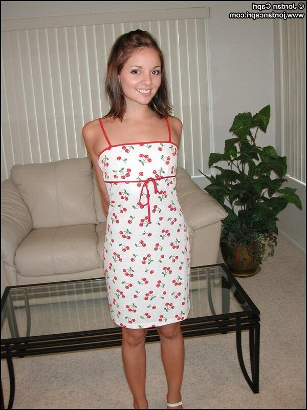 15P Jordan Capri reveals her perky boobs!