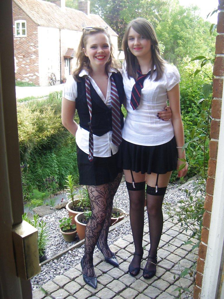 25P Sexy babes also amateur