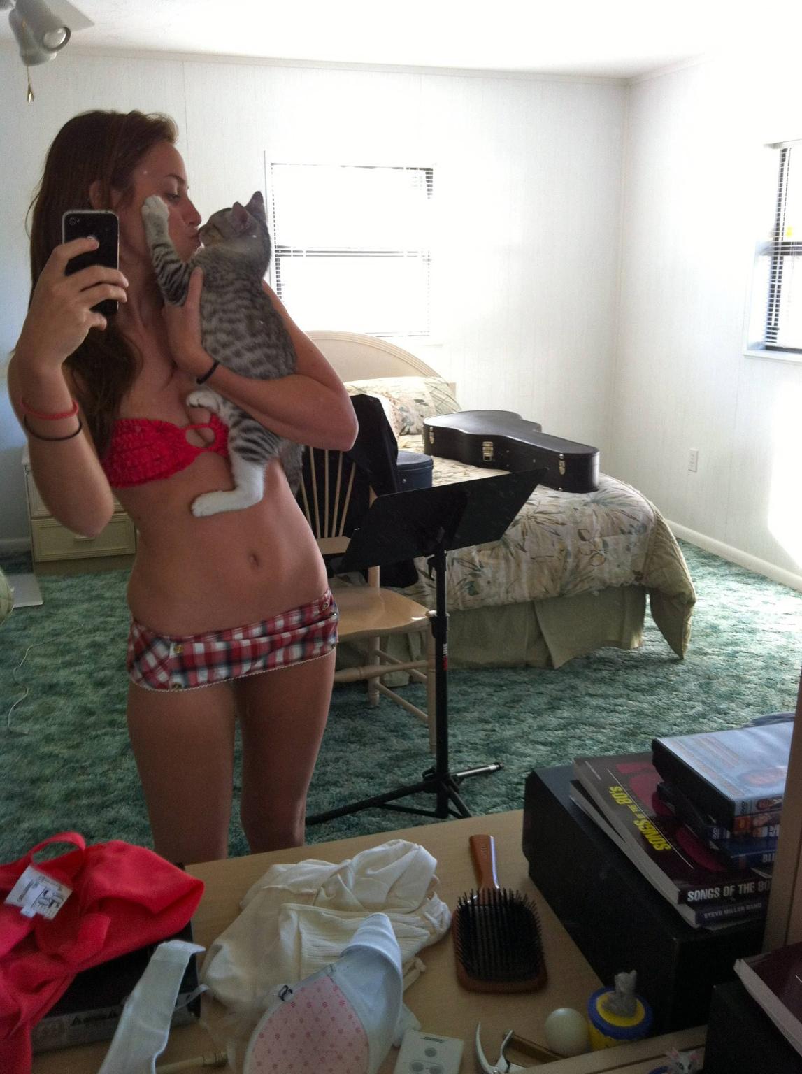 16P Self shot gfs are posing for cell phone camera gallery 3