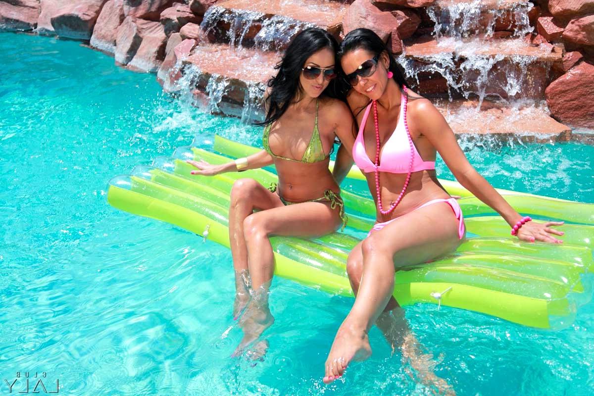 15P Laly Vallade and Breanne Benson going crazy in tight bikini