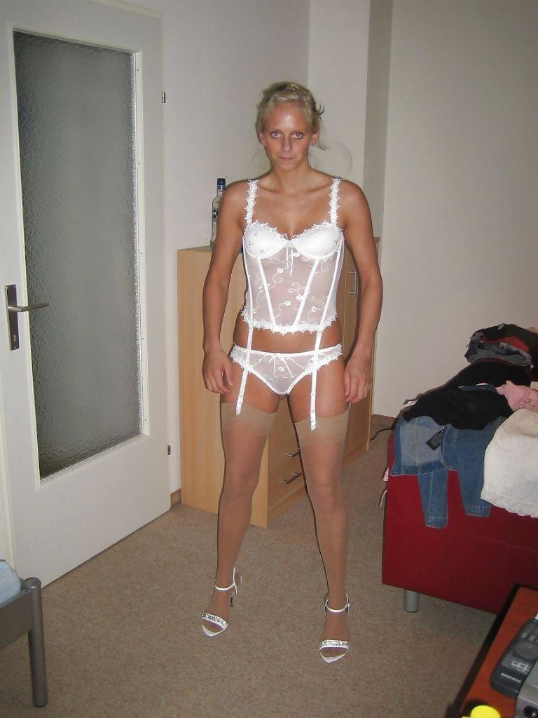 25P Babes in Nylous1