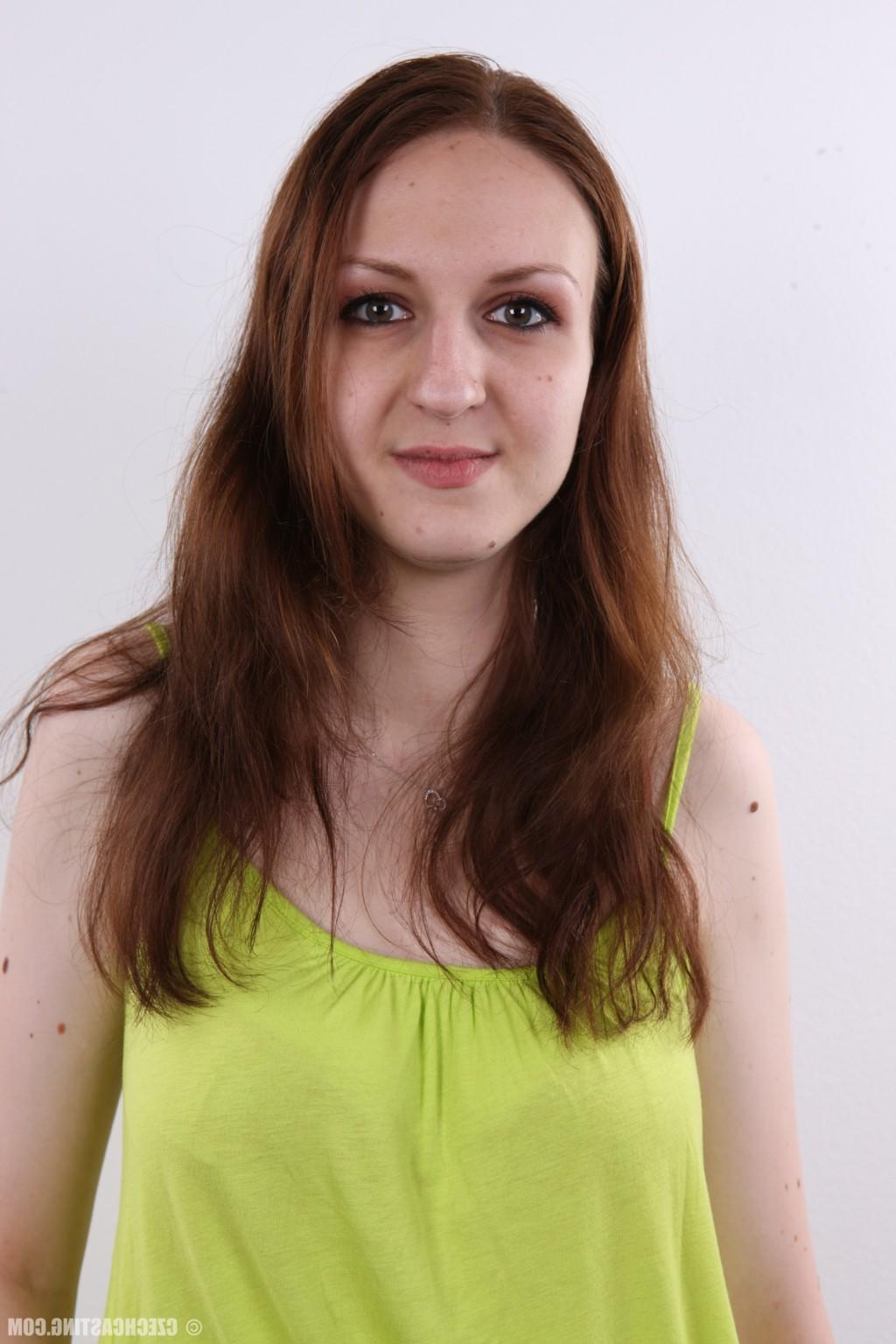 16P Czech Casting Petra 2906