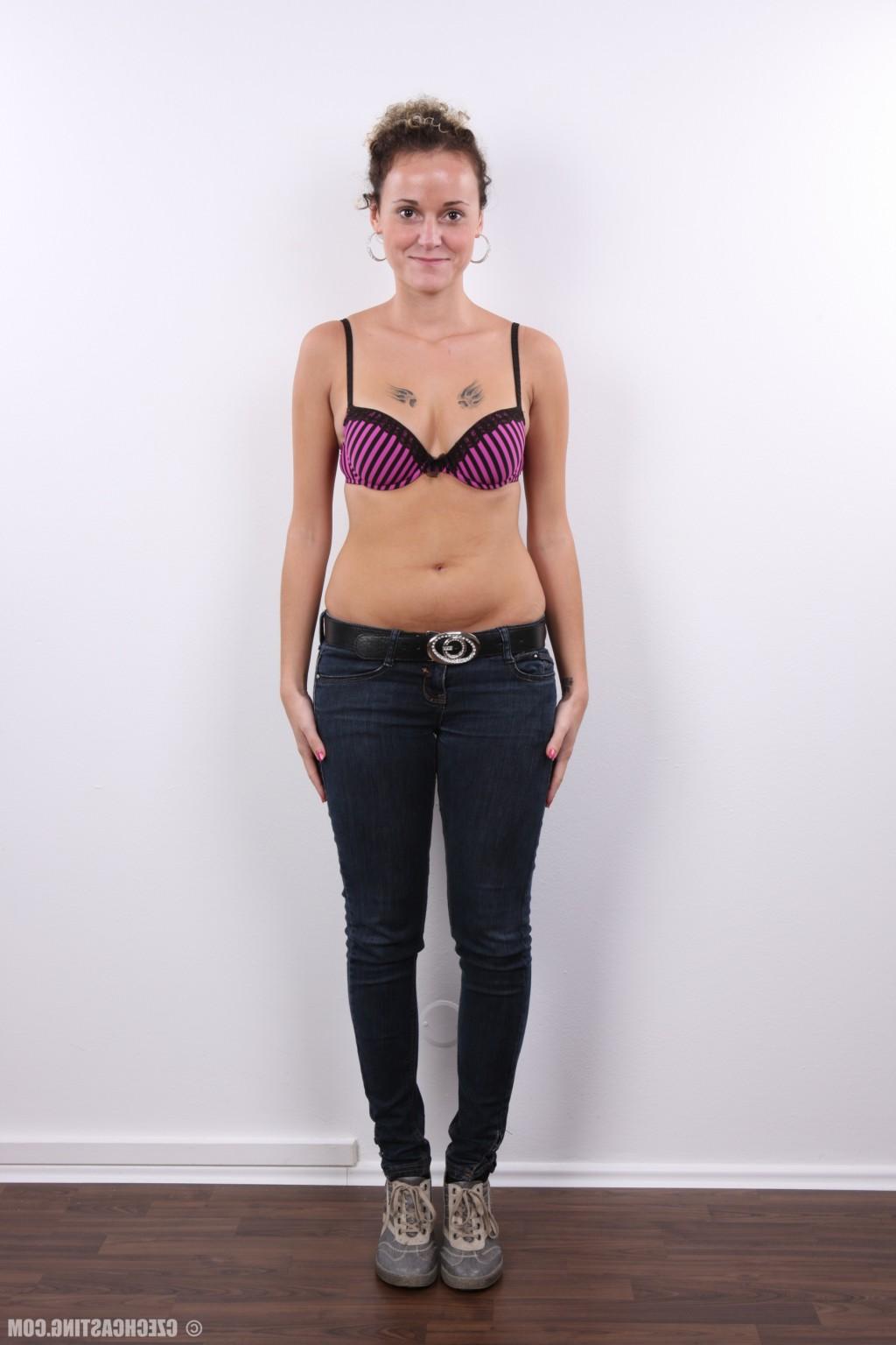 16P Czech Casting Monika 2702