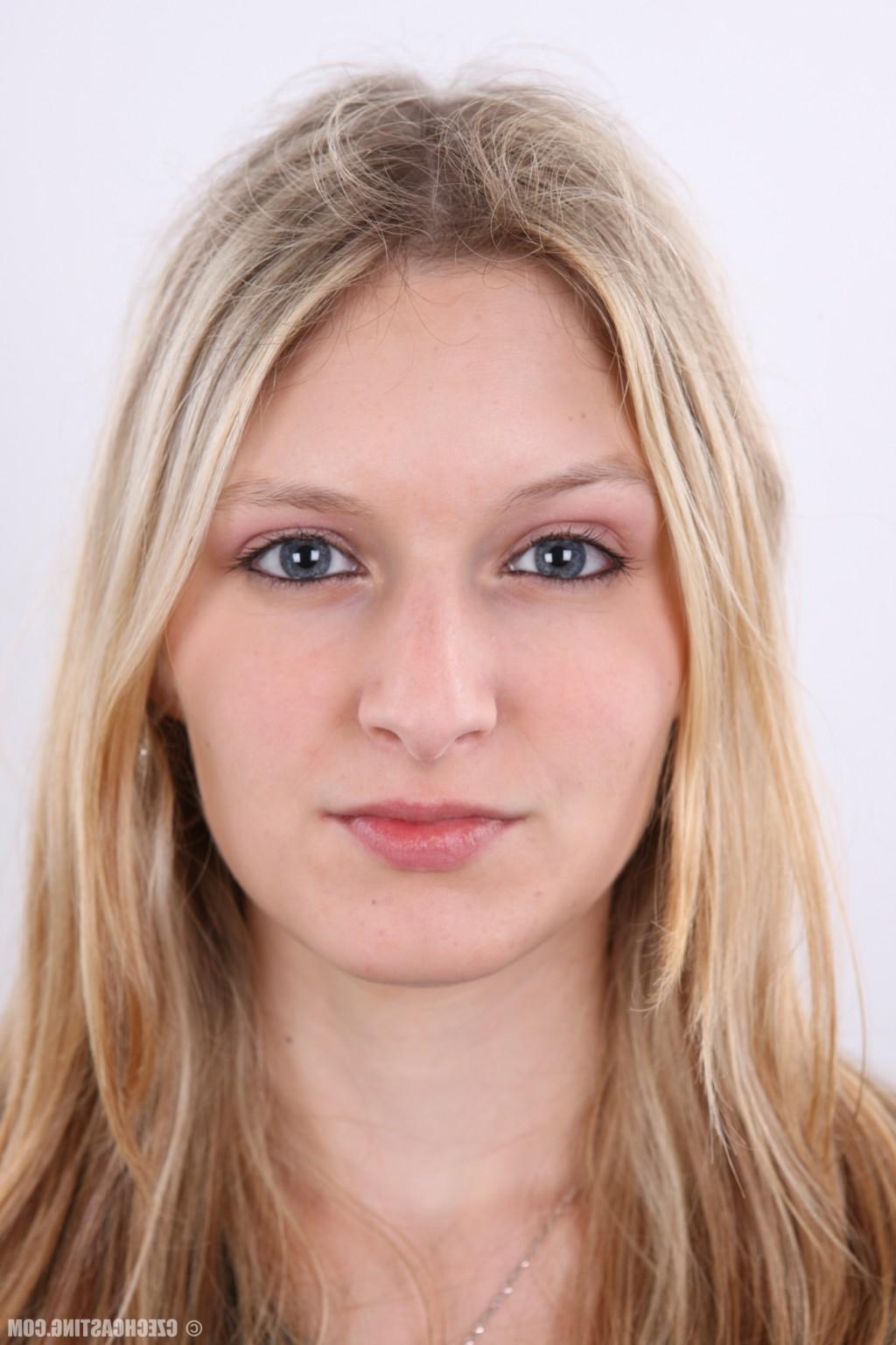 16P Czech Casting Marketa 2730