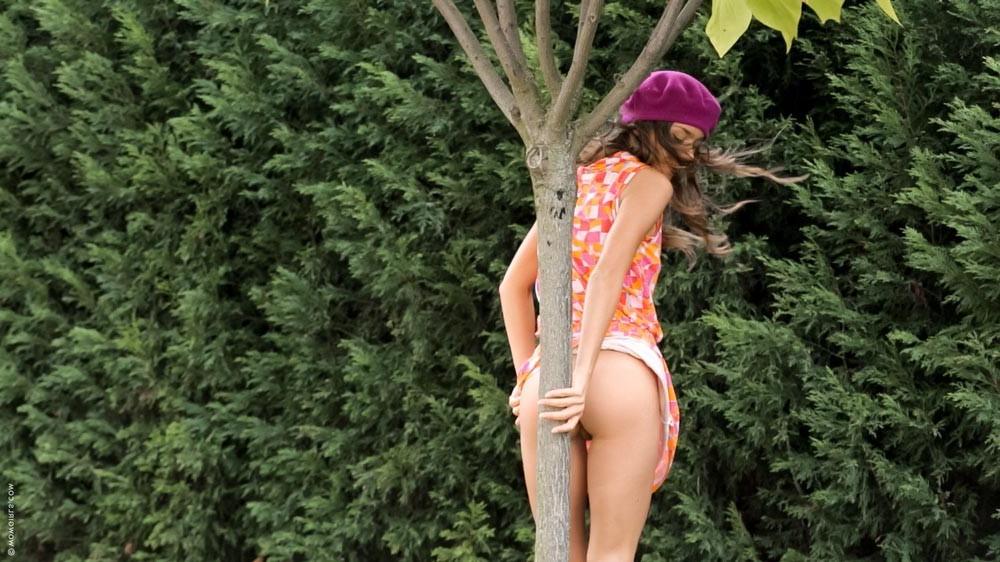 15P Sexy natural petite teen in heat