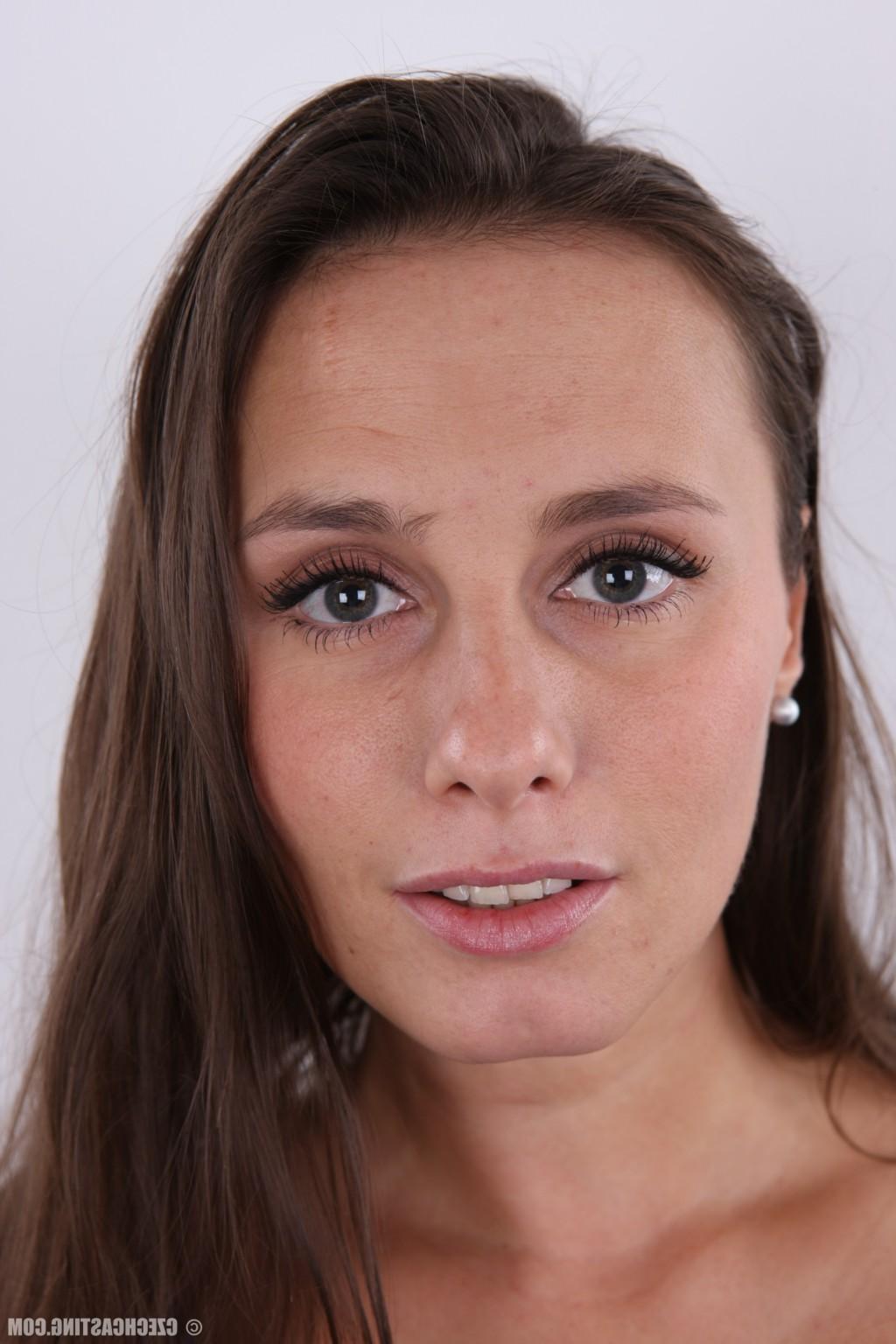 16P Czech Casting Veronika 3405