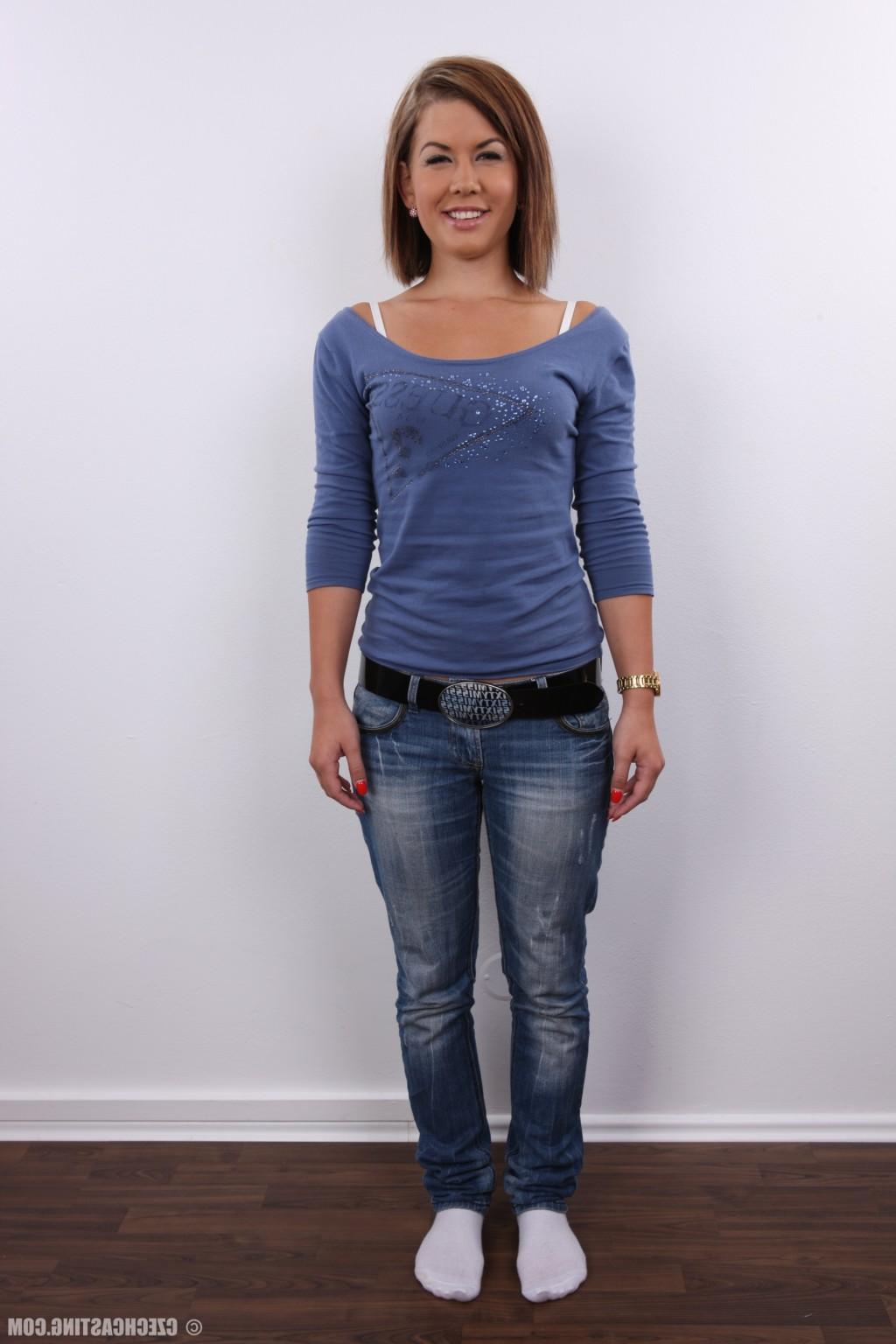 16P Czech Casting Sandra 3404