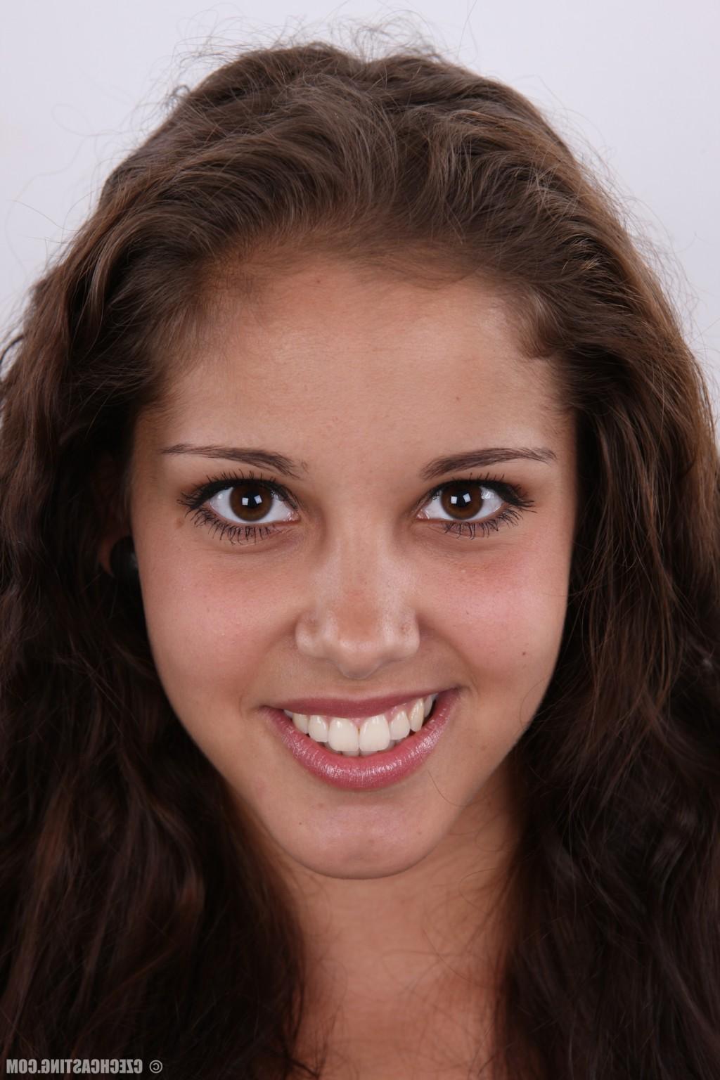 16P Czech Casting Pavla 2787
