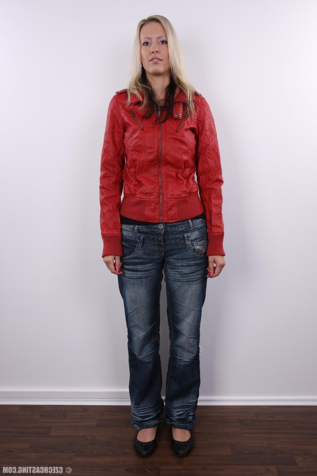 16P Czech Casting Lucie 2767
