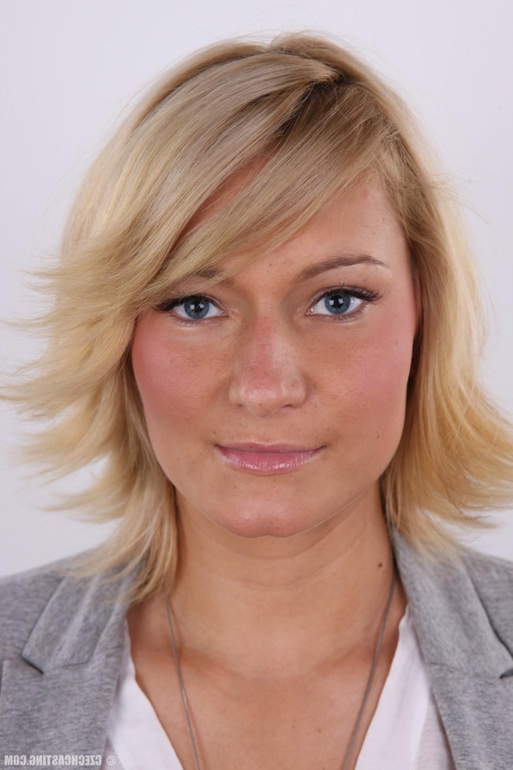 16P Czech Casting Andrea 3407