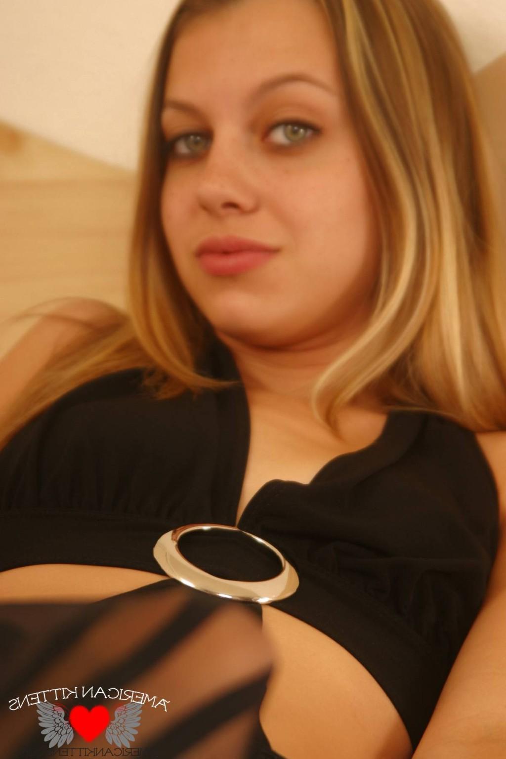 18P Lexi Sexton Stripes