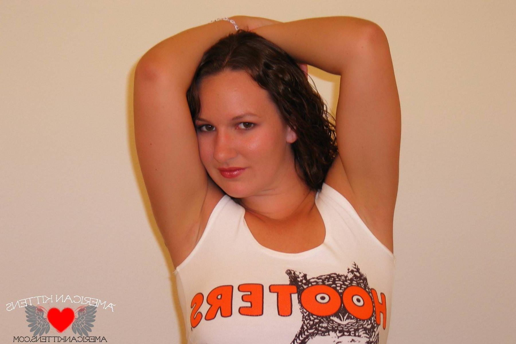 18P Holly Day Suck a cock